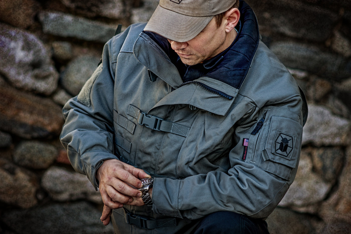 Hooded Jacket Wolf Tactical Armory Hoodie SUDADERA TACTICA HELIKON