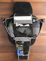 VESPID 30L Backpack