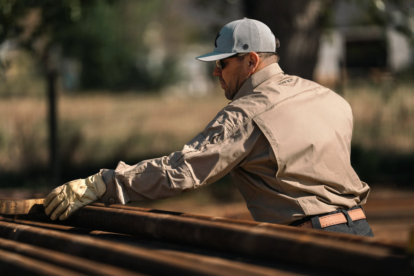 Kitanica Tactical: Overbuilt Outdoor Apparel & Gear