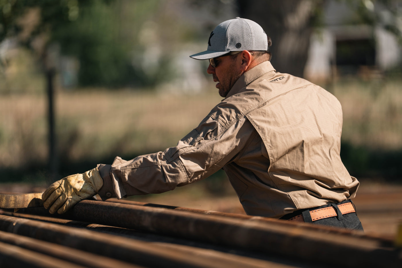 Kitanica Tactical: Overbuilt Outdoor Apparel & Gear