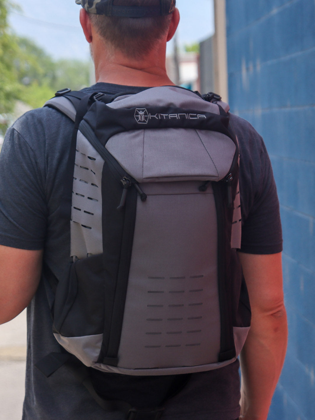 VESPID 30L Backpack